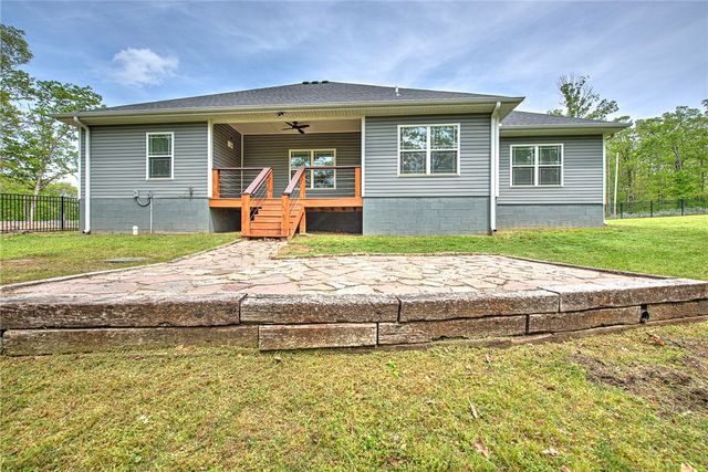 1 Kent Drive, Bella Vista, AR 72714