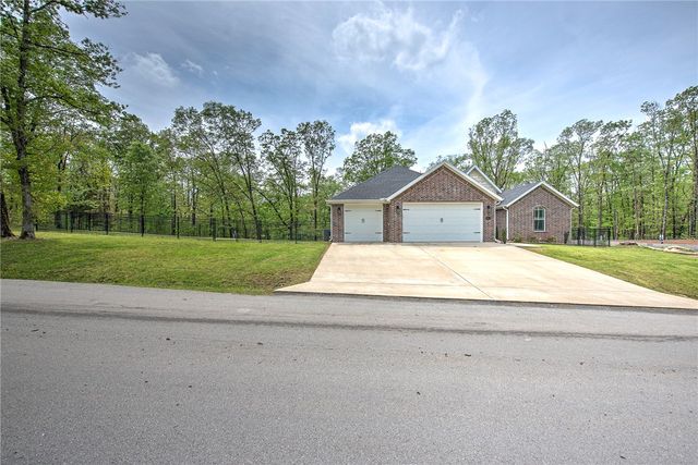 1 Kent Drive, Bella Vista, AR 72714