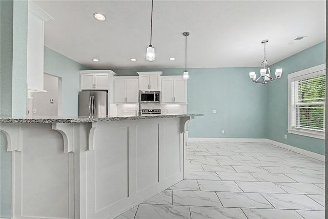 1 Kent Drive, Bella Vista, AR 72714