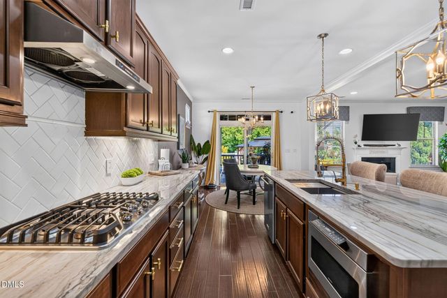 637 Apalachia Lake Drive, Fuquay Varina, NC 27526
