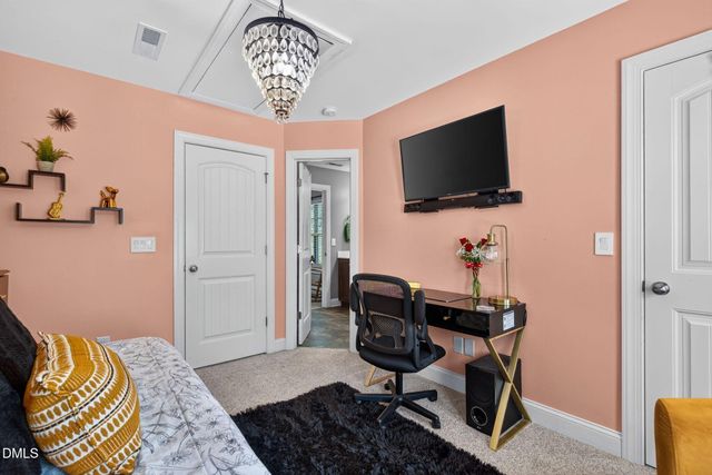 637 Apalachia Lake Drive, Fuquay Varina, NC 27526