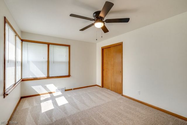 2031 W Pleasant Valley Road, Parma, OH 44134