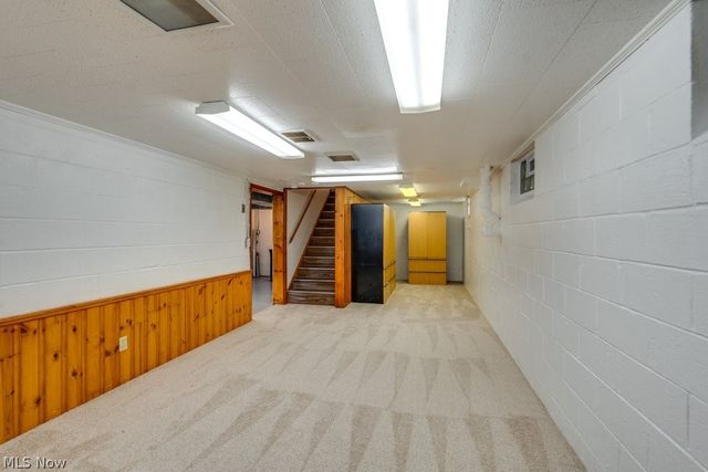 2031 W Pleasant Valley Road, Parma, OH 44134