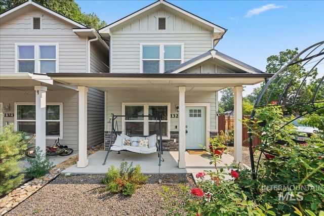 1325 Albany St, Caldwell, ID 83605