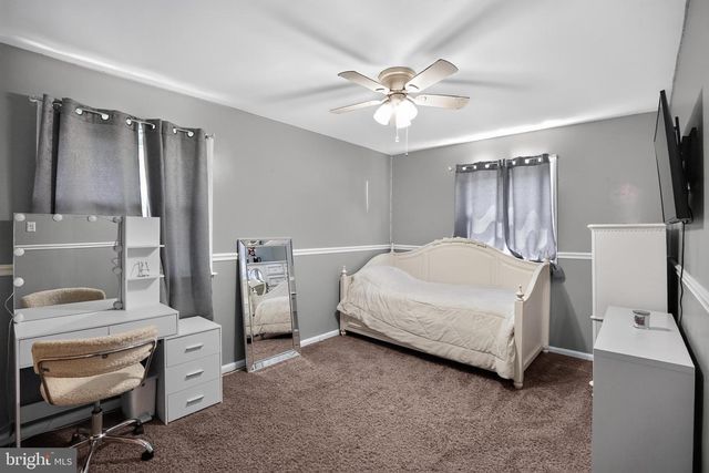 615 HOYT RD, Huntingdon Valley, PA 19006