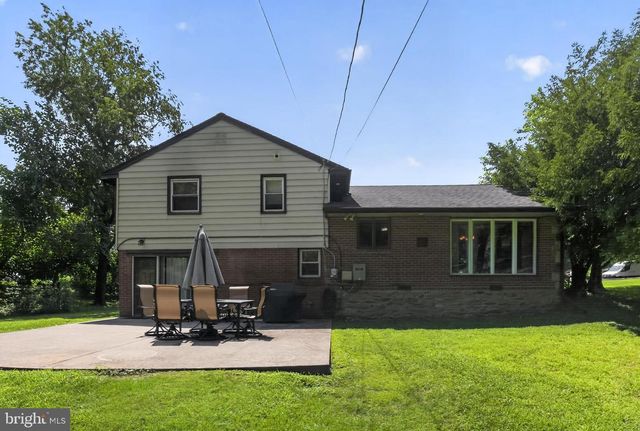 615 HOYT RD, Huntingdon Valley, PA 19006