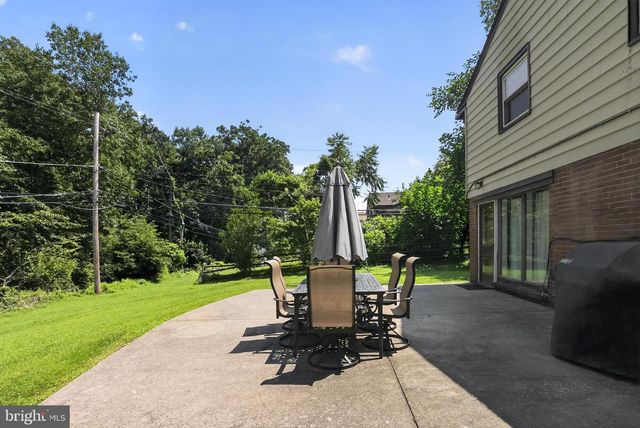 615 HOYT RD, Huntingdon Valley, PA 19006