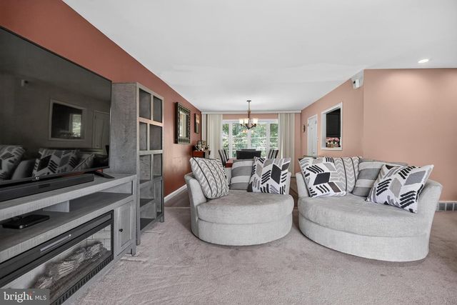 615 HOYT RD, Huntingdon Valley, PA 19006