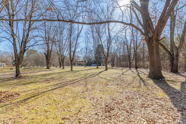 29239 Kauffman Street, Elkhart, IN 46517