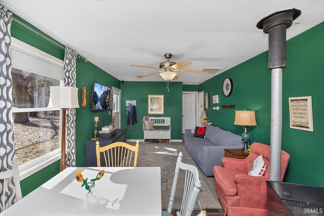 29239 Kauffman Street, Elkhart, IN 46517