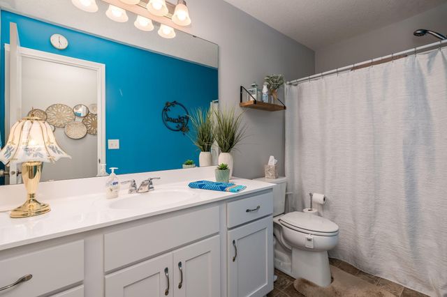 1000 Mulberry Avenue NE, Montgomery, MN 56069