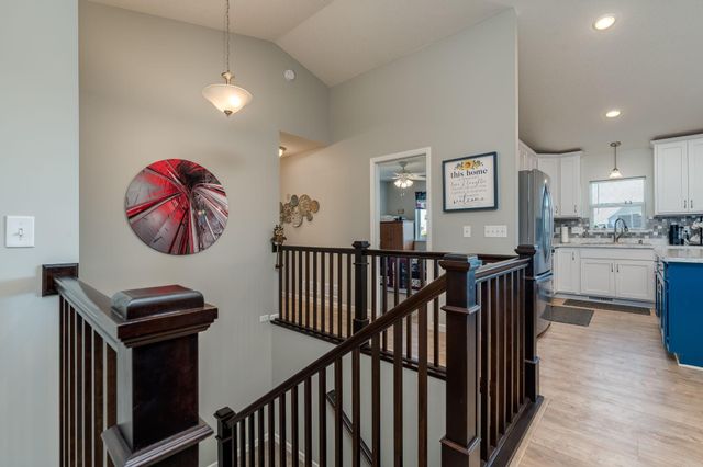 1000 Mulberry Avenue NE, Montgomery, MN 56069