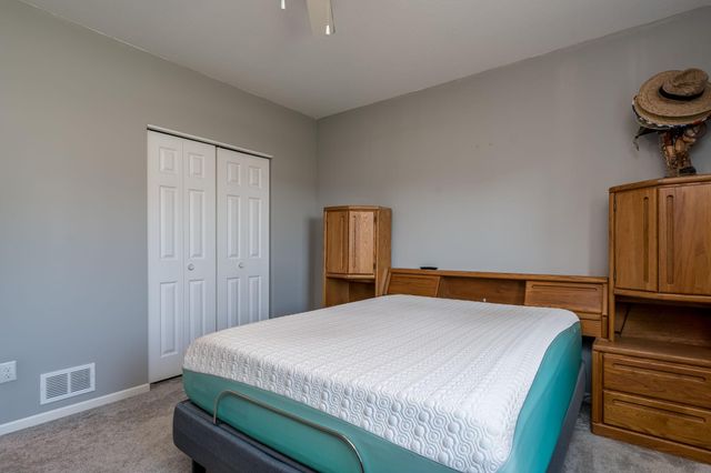 1000 Mulberry Avenue NE, Montgomery, MN 56069