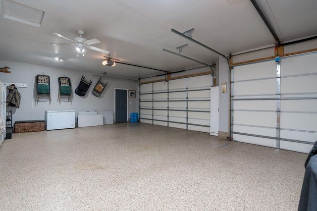 1000 Mulberry Avenue NE, Montgomery, MN 56069