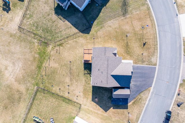 1000 Mulberry Avenue NE, Montgomery, MN 56069