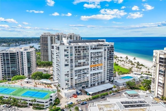 4041 Gulf Shore BLVD N 109, Naples, FL 34103