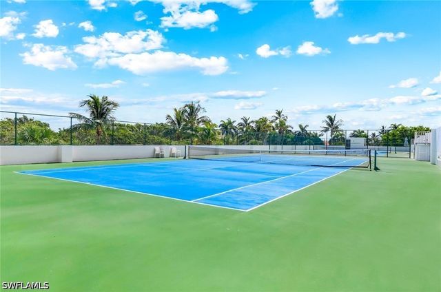 4041 Gulf Shore BLVD N 109, Naples, FL 34103