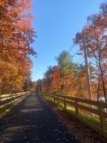 10 Nouvelle Way S711, Natick, MA 01760