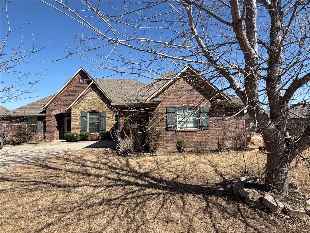 709 SW Barn Valley Road, Bentonville, AR 72712