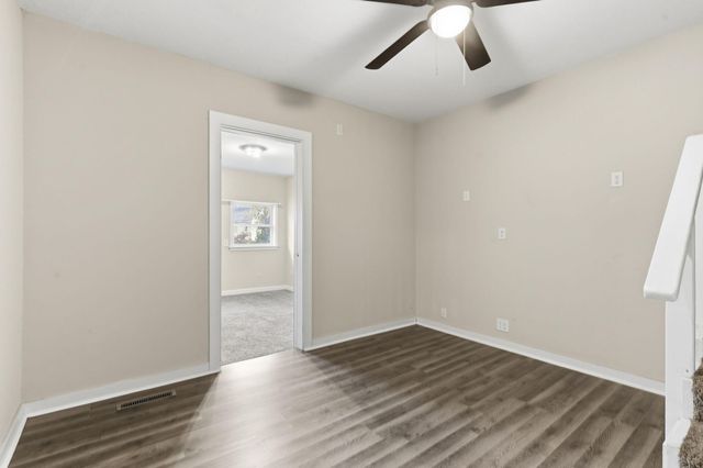 1203 W Mount Vernon Street, Springfield, MO 65806