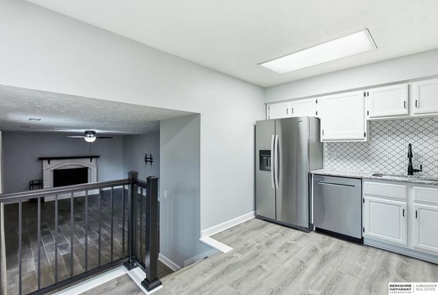 906 Brenton Avenue, Bellevue, NE 68005