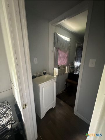 502 Tommy Drive, Port Lavaca, TX 77979