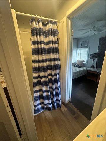 502 Tommy Drive, Port Lavaca, TX 77979