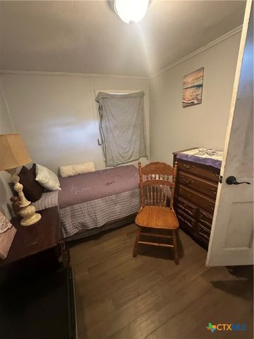 502 Tommy Drive, Port Lavaca, TX 77979