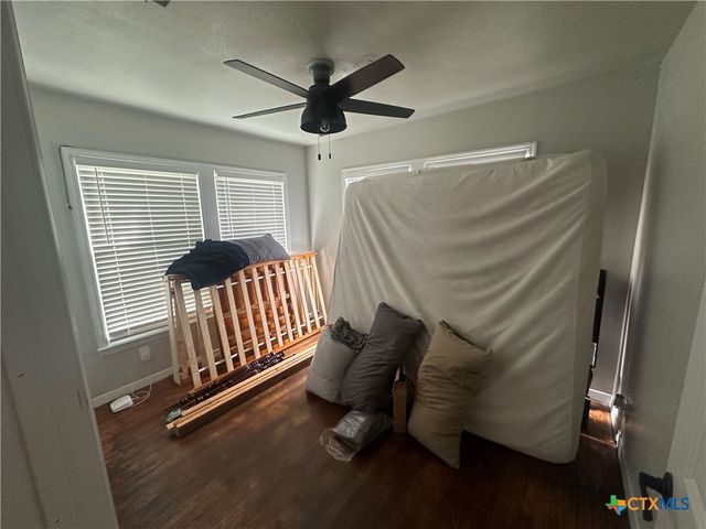 502 Tommy Drive, Port Lavaca, TX 77979