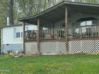 674 Ridge Drive, Piney Flats, TN 37686