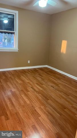 525 PAGE ST, West Deptford, NJ 08096