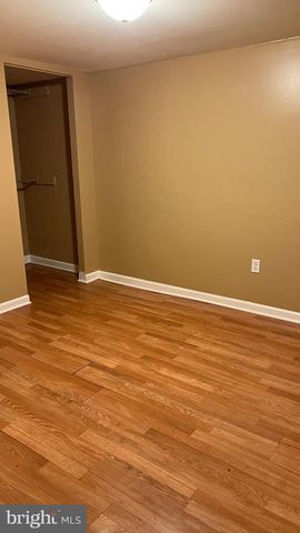 525 PAGE ST, West Deptford, NJ 08096