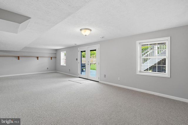328 JACKSON DR, Berryville, VA 22611