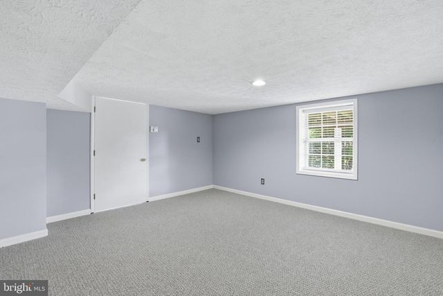 328 JACKSON DR, Berryville, VA 22611