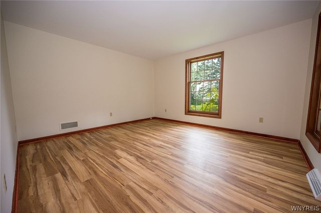 7321 Gerald Drive, Eden, NY 14075