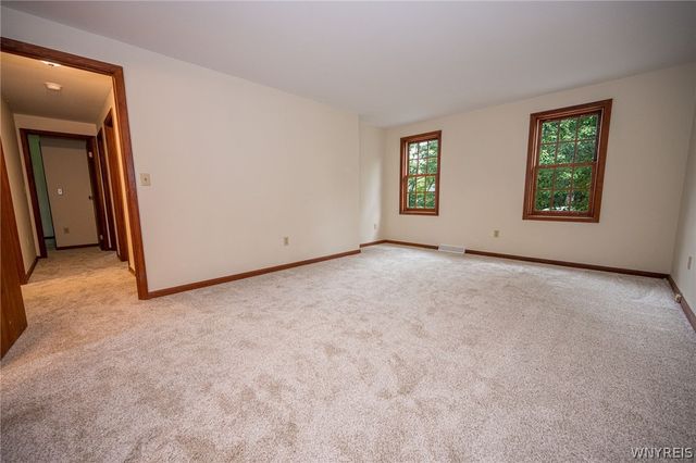 7321 Gerald Drive, Eden, NY 14075