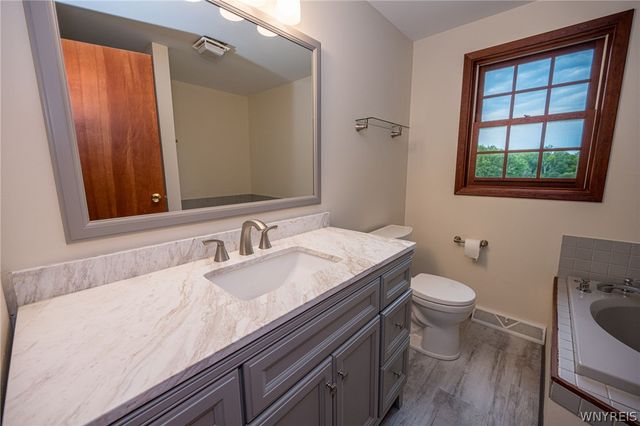 7321 Gerald Drive, Eden, NY 14075