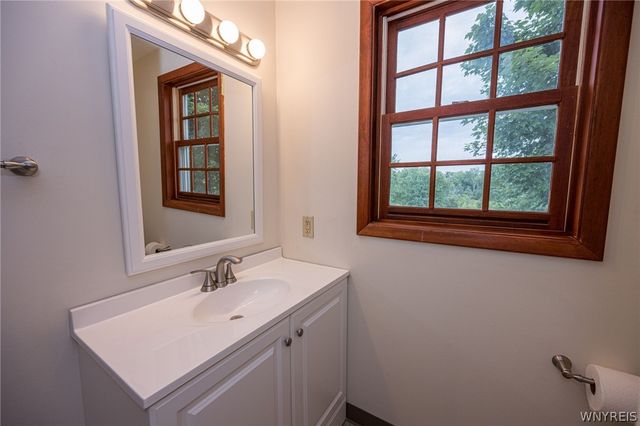 7321 Gerald Drive, Eden, NY 14075