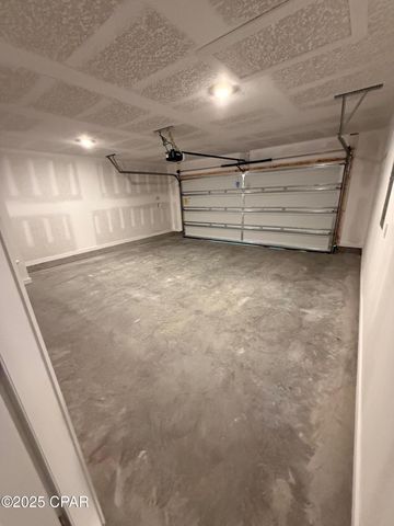 135 Dockside Road, Freeport, FL 32439