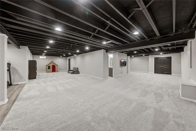 32819 Rebecca Lane, Avon Lake, OH 44012