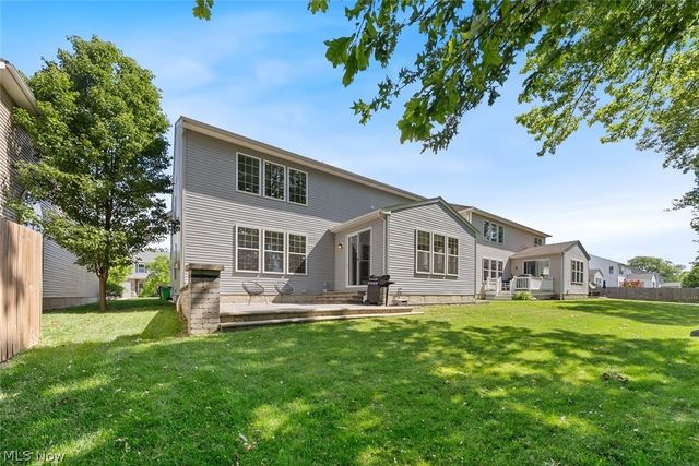 32819 Rebecca Lane, Avon Lake, OH 44012