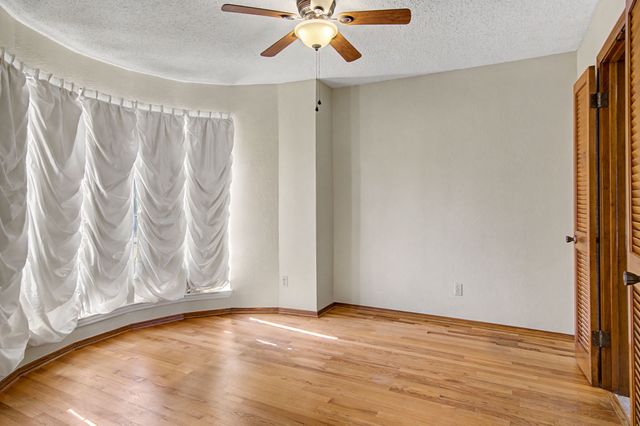 604 Baker Drive, Hurst, TX 76054