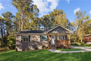 3682 Daisy Drive, Decatur, GA 30032