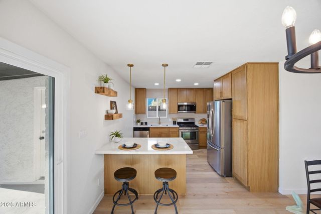 1020 S LEBANON Lane, Tempe, AZ 85288