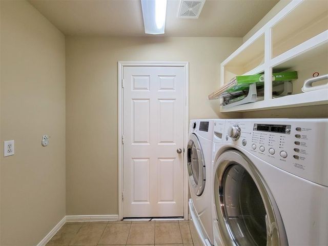 2913 Perdido Bay Lane, Pearland, TX 77584
