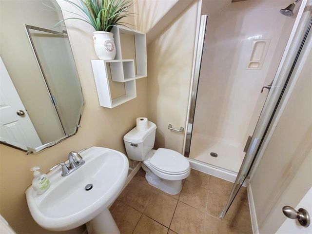 2913 Perdido Bay Lane, Pearland, TX 77584
