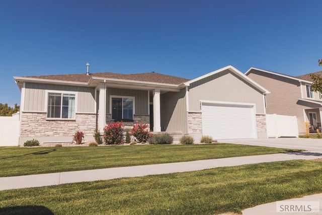2889 N Curlew Drive, Idaho Falls, ID 83406