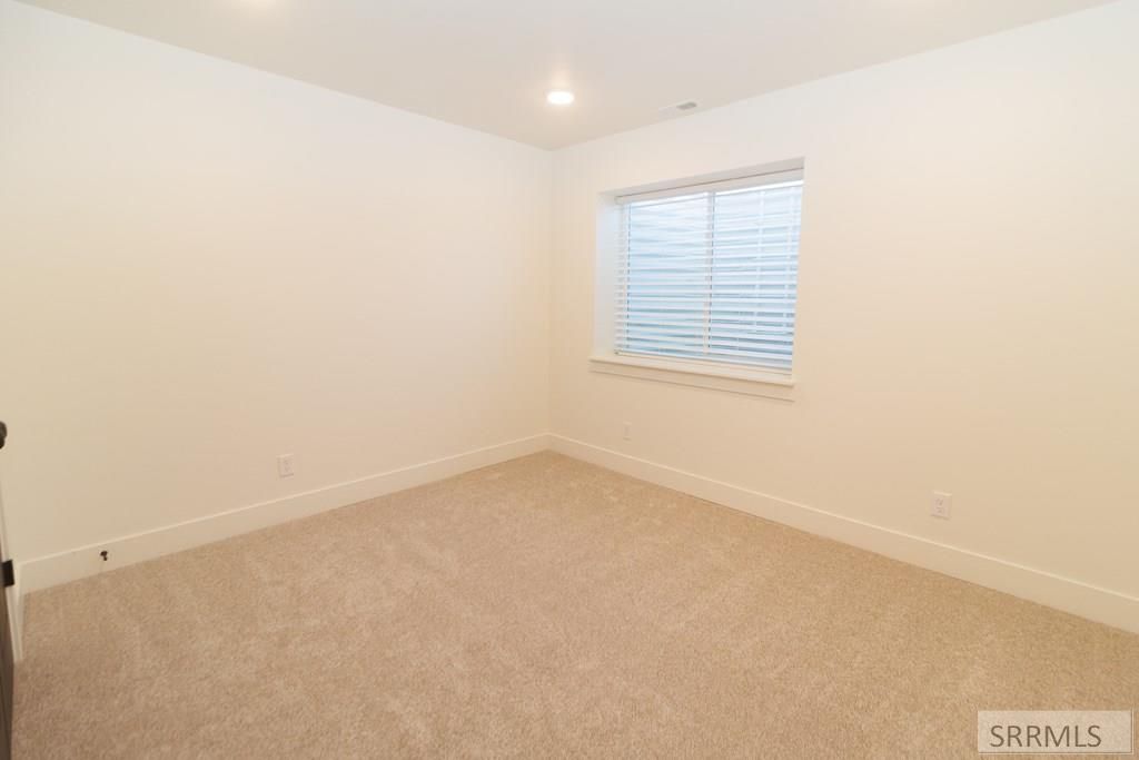 Image 25 of property listing at 2889 N Curlew Drive, Idaho Falls, ID 83406