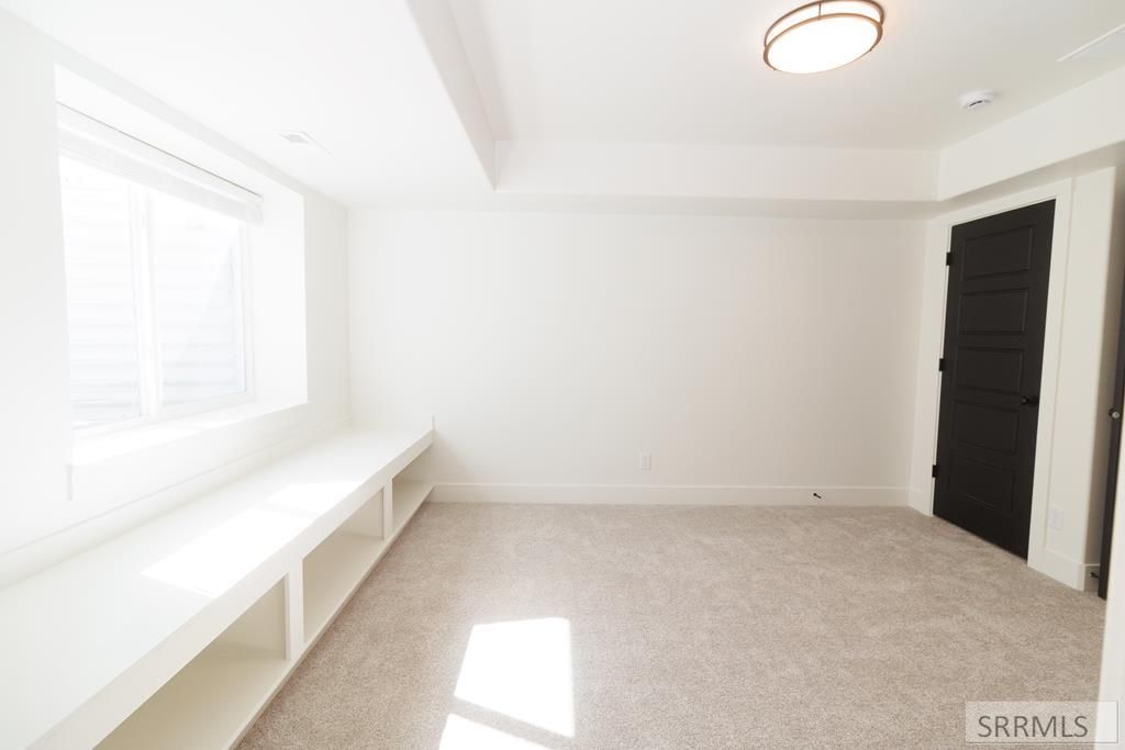 Image 28 of property listing at 2889 N Curlew Drive, Idaho Falls, ID 83406