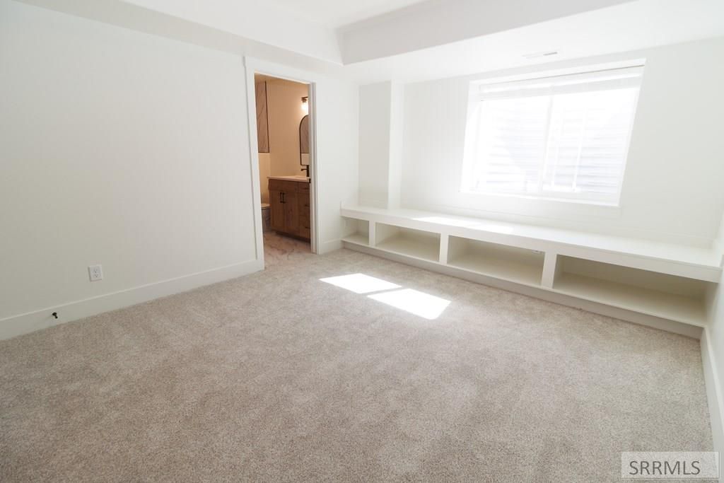 Image 29 of property listing at 2889 N Curlew Drive, Idaho Falls, ID 83406